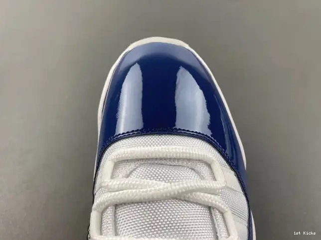 Midnight Navy Retro Jordan Low 11 FV5104-104 (2024) 0530